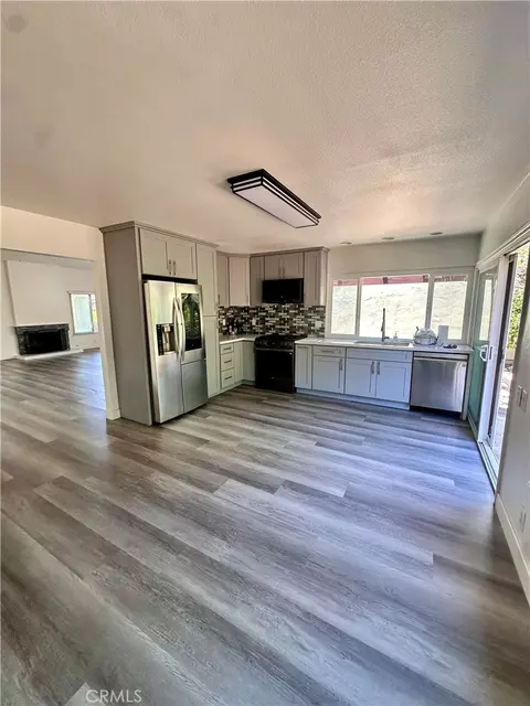 Kitchen - 4141 Pleasant, Irvine, CA 92604 photo 1 of 5