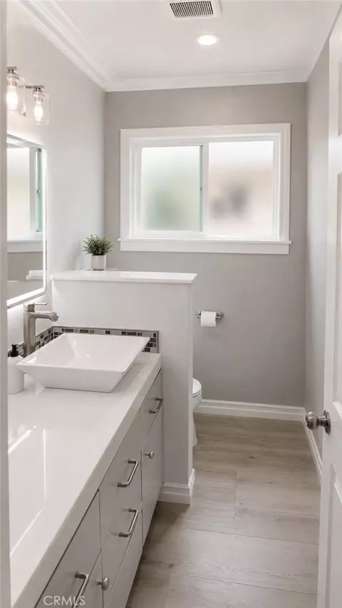 Bath - 6543 E Harco, Long Beach, CA 90808 photo 1 of 2