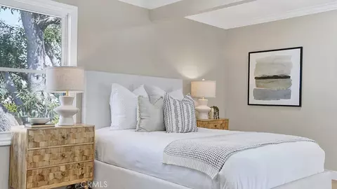Bedroom - 2747 E Ocean Blvd, Long Beach, CA 90803 photo 5 of 9