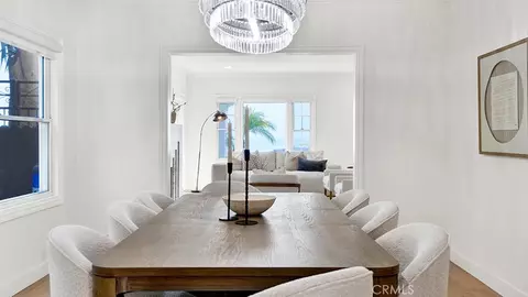 Dining - 2747 E Ocean Blvd, Long Beach, CA 90803 photo 2 of 3