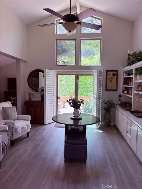 Entry Way - 6180 Gitana, Camarillo, CA 93012 photo 2 of 4