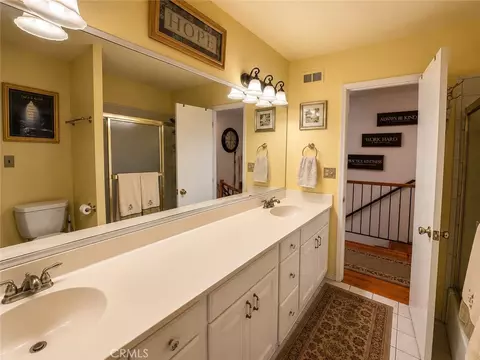 Bath - 15558 Gundry, Paramount, CA 90723 photo 1 of 2
