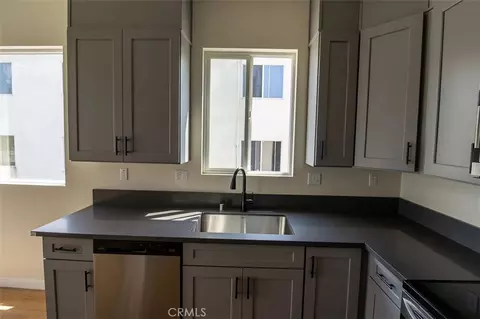 Kitchen - 1056 Hoffman, Long Beach, CA 90813 photo 2 of 4