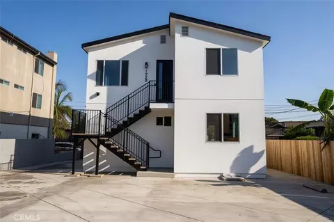 Exterior - 1056 Hoffman, Long Beach, CA 90813 photo 2 of 4