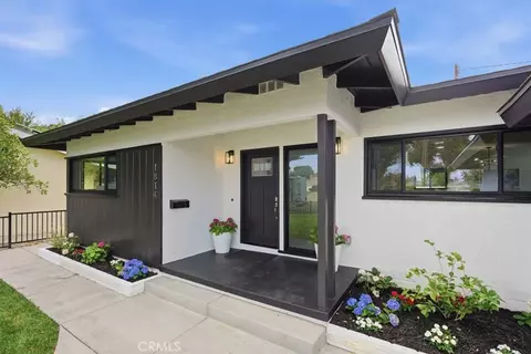 1814 N Studebaker, Long Beach, CA 90815