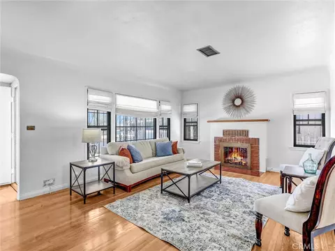 9647 S Harvard, Los Angeles, CA 90047