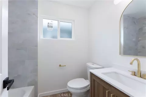 Bath - 1730 W Spring St, Long Beach, CA 90810 photo 1 of 4