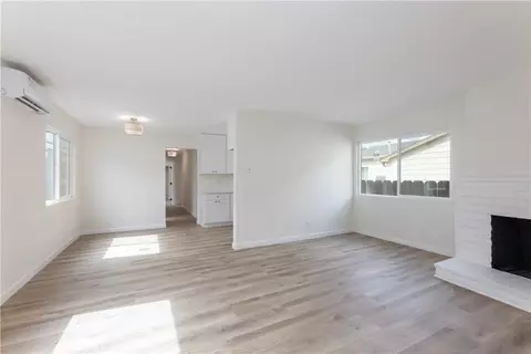 Living - 1730 W Spring St, Long Beach, CA 90810 photo 1 of 6