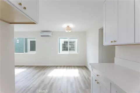 Living - 1730 W Spring St, Long Beach, CA 90810 photo 5 of 6