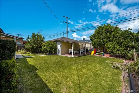 Exterior - 3915 Lime, Long Beach, CA 90807 photo 8 of 10