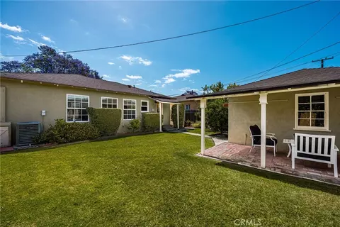 Exterior - 3915 Lime, Long Beach, CA 90807 photo 9 of 10