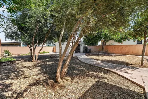 Exterior - 2030 Eucalyptus, Long Beach, CA 90806 photo 13 of 15