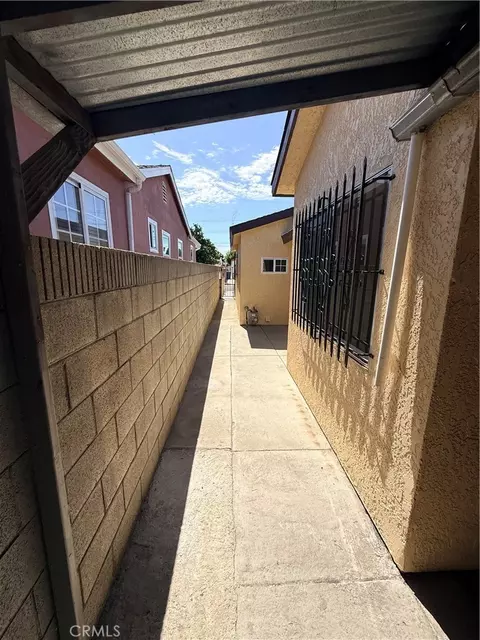 Entry Way - 15120 Bellota Ave, Paramount, CA 90723 photo 2 of 4