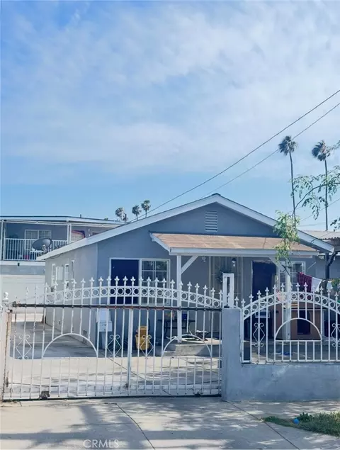 4132 W 105th, Inglewood, CA 90304