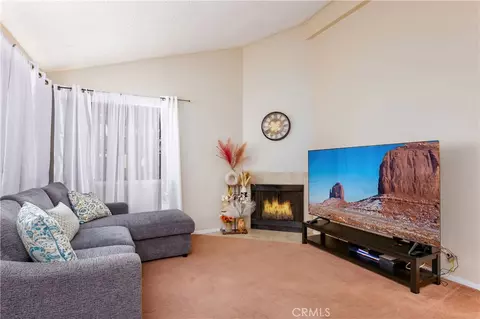 Living - 44514 15th #E7, Lancaster, CA 93535 photo 1 of 2