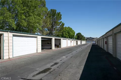 Exterior - 44514 15th #E7, Lancaster, CA 93535 photo 4 of 5