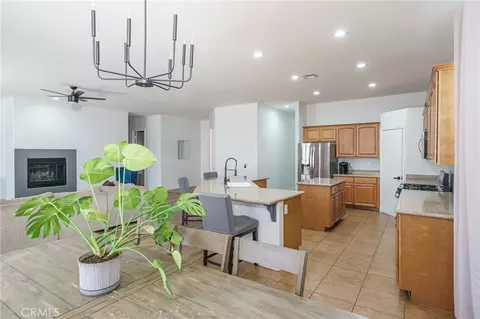 11559 Emmy Ct, Adelanto, CA 92301 photo 18