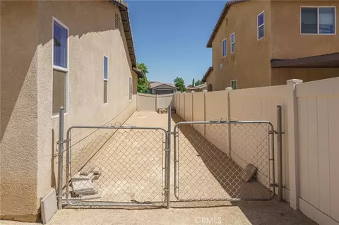 11559 Emmy Ct, Adelanto, CA 92301 photo 42