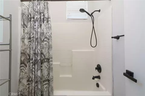 11559 Emmy Ct, Adelanto, CA 92301 photo 10