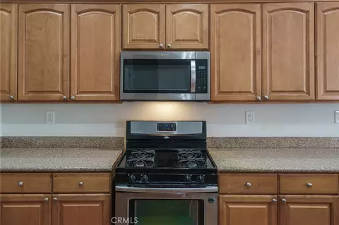 Kitchen - 11559 Emmy Ct, Adelanto, CA 92301 photo 5 of 5