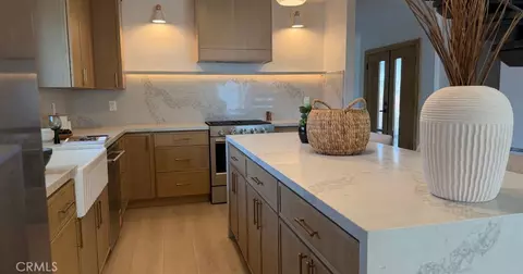 121 Beach St, Montebello, CA 90640 photo 2