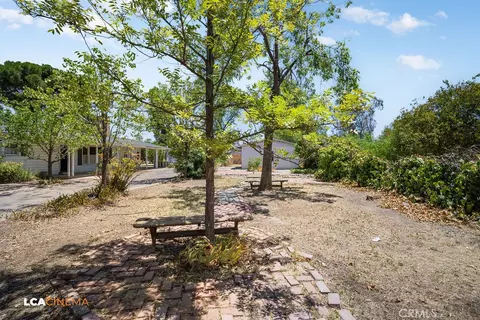 1218 Baldwin, Bakersfield, CA 93304