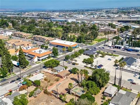 View/Area - 1106 E 7th, Corona, CA 92879 photo 2 of 2