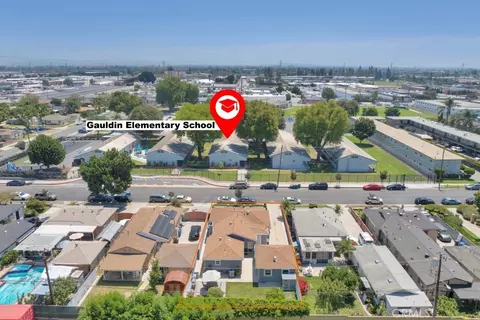12327 Dunrobin, Downey, CA 90242