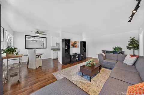 12200 Montecito Rd #D319, Seal Beach, CA 90740