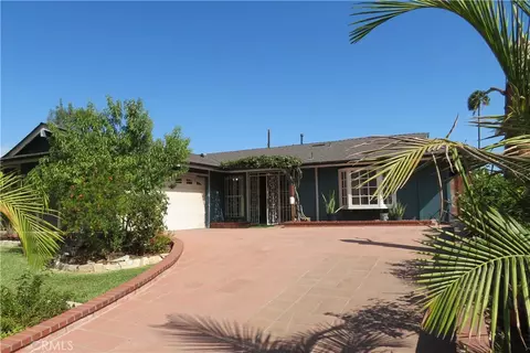 11666 Remington, Sylmar, CA 91342