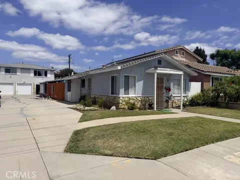 18006 Roseton, Artesia, CA 90701