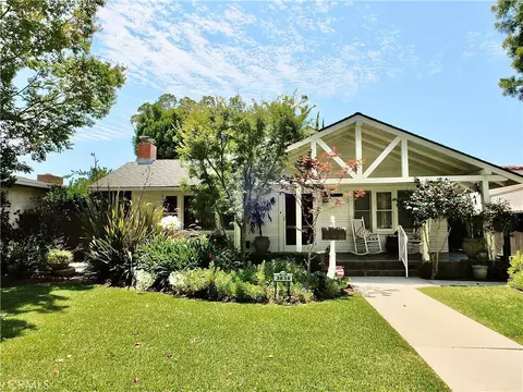 3839 Cedar Ave, Long Beach, CA 90807