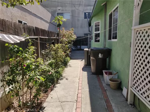 636 E 7th St, Long Beach, CA 90813 photo 8