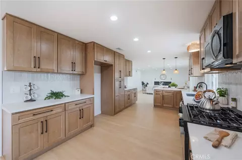 Kitchen - 938 Oakcrest, Brea, CA 92821 photo 2 of 7