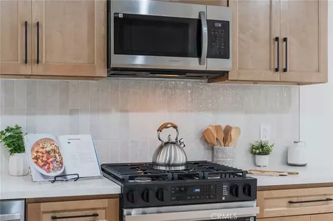 Kitchen - 938 Oakcrest, Brea, CA 92821 photo 6 of 7