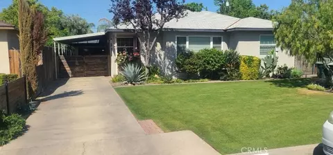 2429 C, Bakersfield, CA 93301