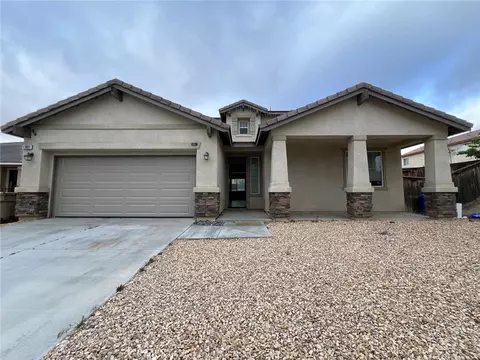 13803 Coolidge, Hesperia, CA 92344