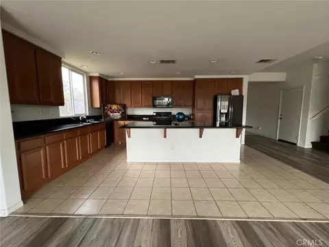 13803 Coolidge, Oak Hills, CA 92344 photo 4