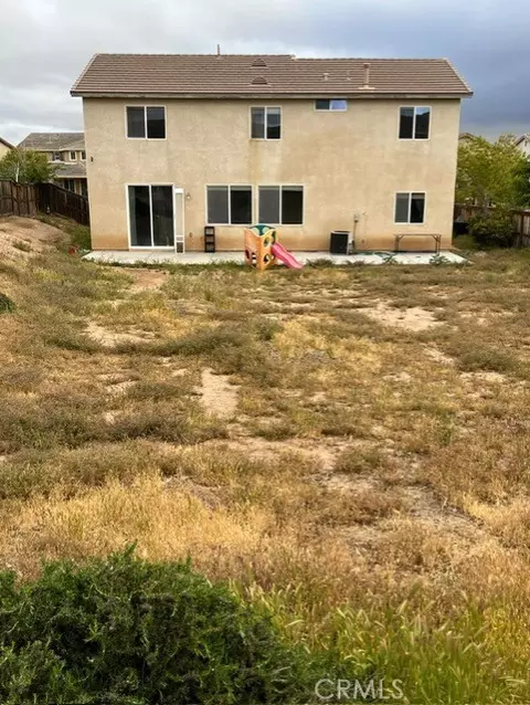 13803 Coolidge, Oak Hills, CA 92344 photo 2
