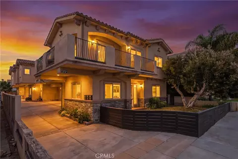 2515 Carnegie Ln #A, Redondo Beach, CA 90278