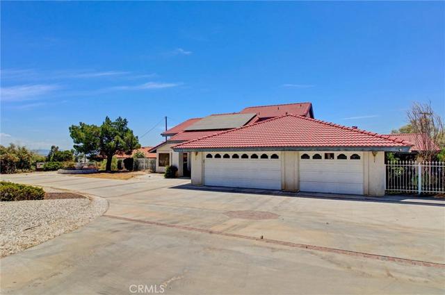 16410 Wintun, Apple Valley, CA 92307