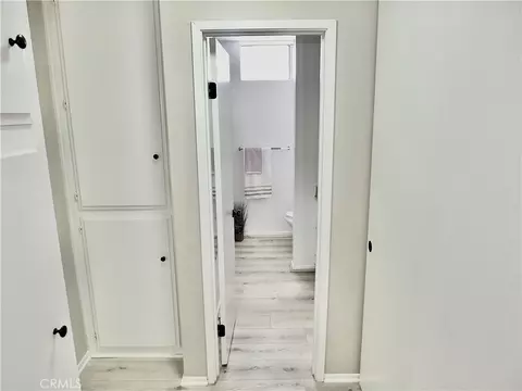 Entry Way - 545 Chestnut Ave #203, Long Beach, CA 90802 photo 1 of 1