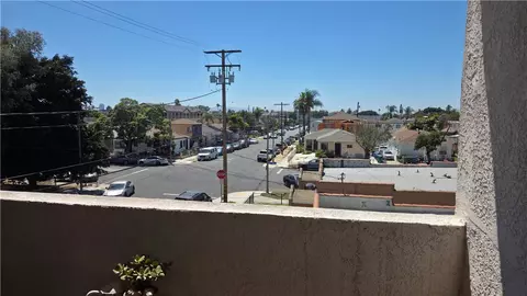 View/Area - 2309 E 17th #202, Long Beach, CA 90804 photo 1 of 1