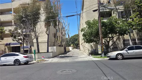 Exterior - 2309 E 17th #202, Long Beach, CA 90804 photo 1 of 5