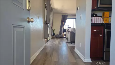 Entry Way - 2309 E 17th #202, Long Beach, CA 90804 photo 1 of 3