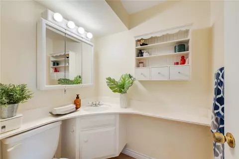 Bath - 4792 Larwin Ave, Cypress, CA 90630 photo 1 of 3