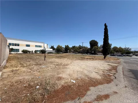 6559 Arlington Ave, Riverside, CA 92504 photo 7