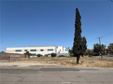 6559 Arlington Ave, Riverside, CA 92504 photo 2
