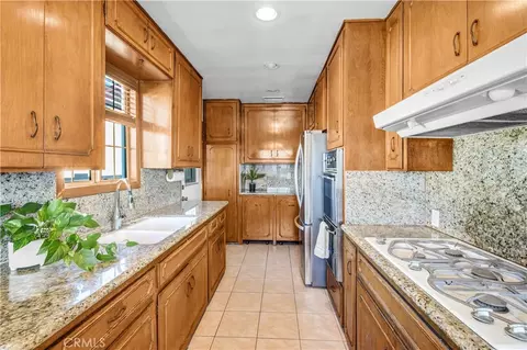 426 E 219th, Carson, CA 90745 photo 10