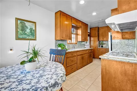 426 E 219th, Carson, CA 90745 photo 9